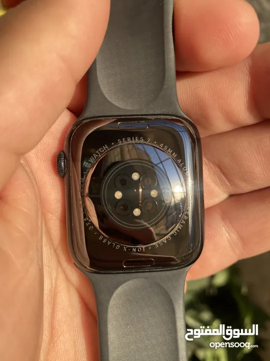ابل واتش لون أسود سيرس 7 قياس 45 Apple Watch Black Edition Series 7 45mm