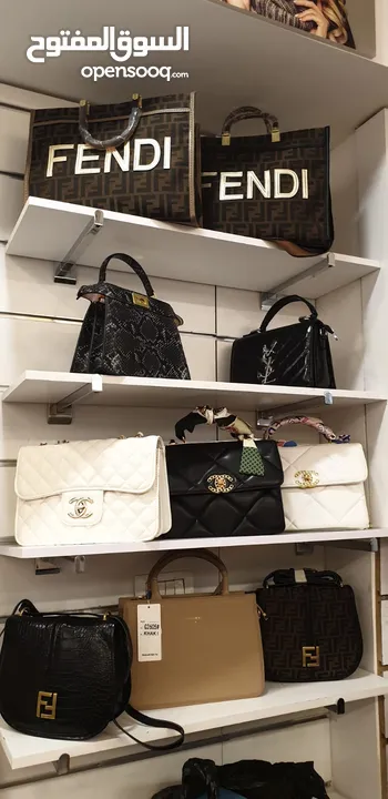 تصفية محل شنط واكسسوارات