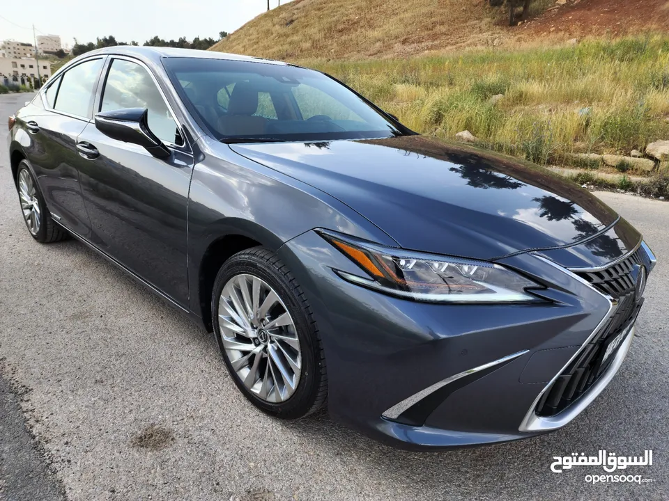 lexus es 300 h luxury 2022