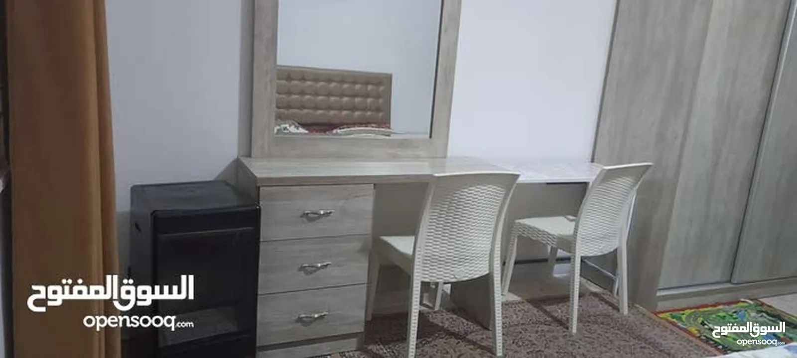 شميساني قرب حديقة الطيور و مستشفى الشميساني غرفة و صاله مفروش