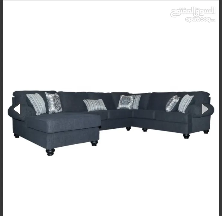 U-shape from hub furniture Used for sale in a very good condition at 35,000