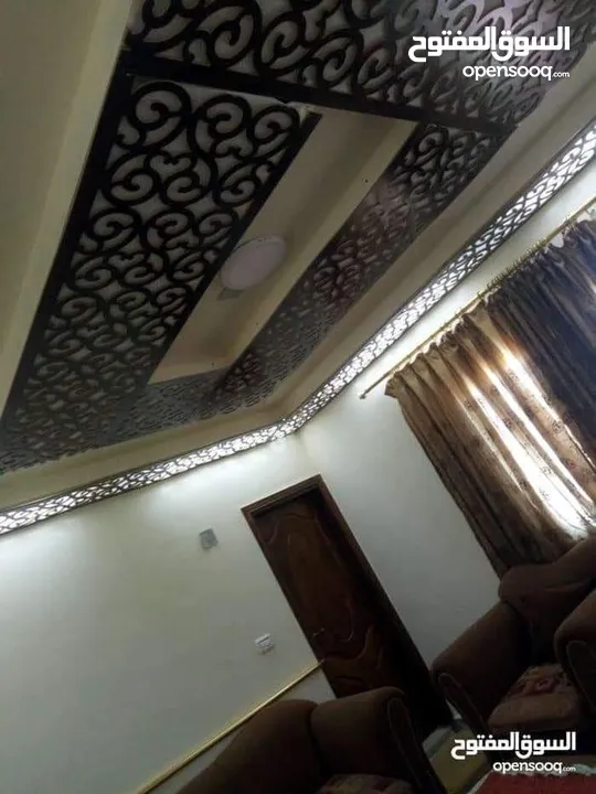 شقه للبيع في منطقة البارحه
