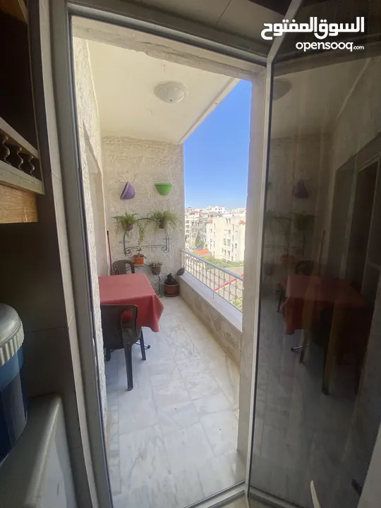 شقة سكنية نضيفة وفاخرة للبيع ، مفروش او بدون فرش في خلدا بالقرب من مدارس الدر المنثور