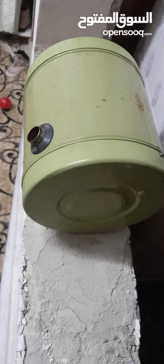 قطع سخان شمسي أنابيب الرصيفة حي المشيرفة  يرجى التواصل على الرقم الظاهر على الأعلان