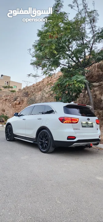 كيا سورينتو فل الفل 4x4بانوراما فرش عسلي