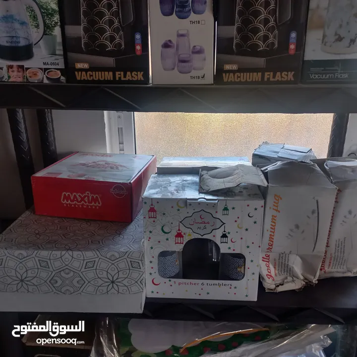 لقطة لقطه لقطه  بضاعه محل نثريات واكسسوارت وادوات منزليه والعاب للبيع المستعجل