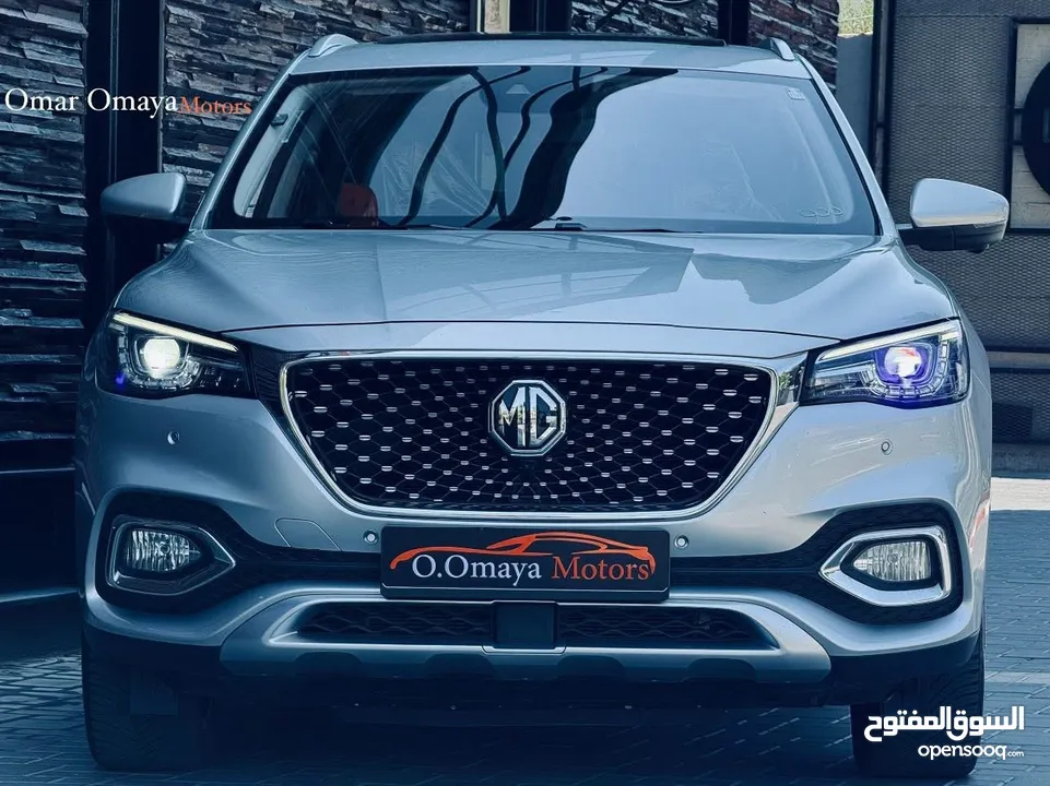 الغرفة الحمراء المميزة إضافات Luxury و بسعرررررر آلعرض عداد قليل