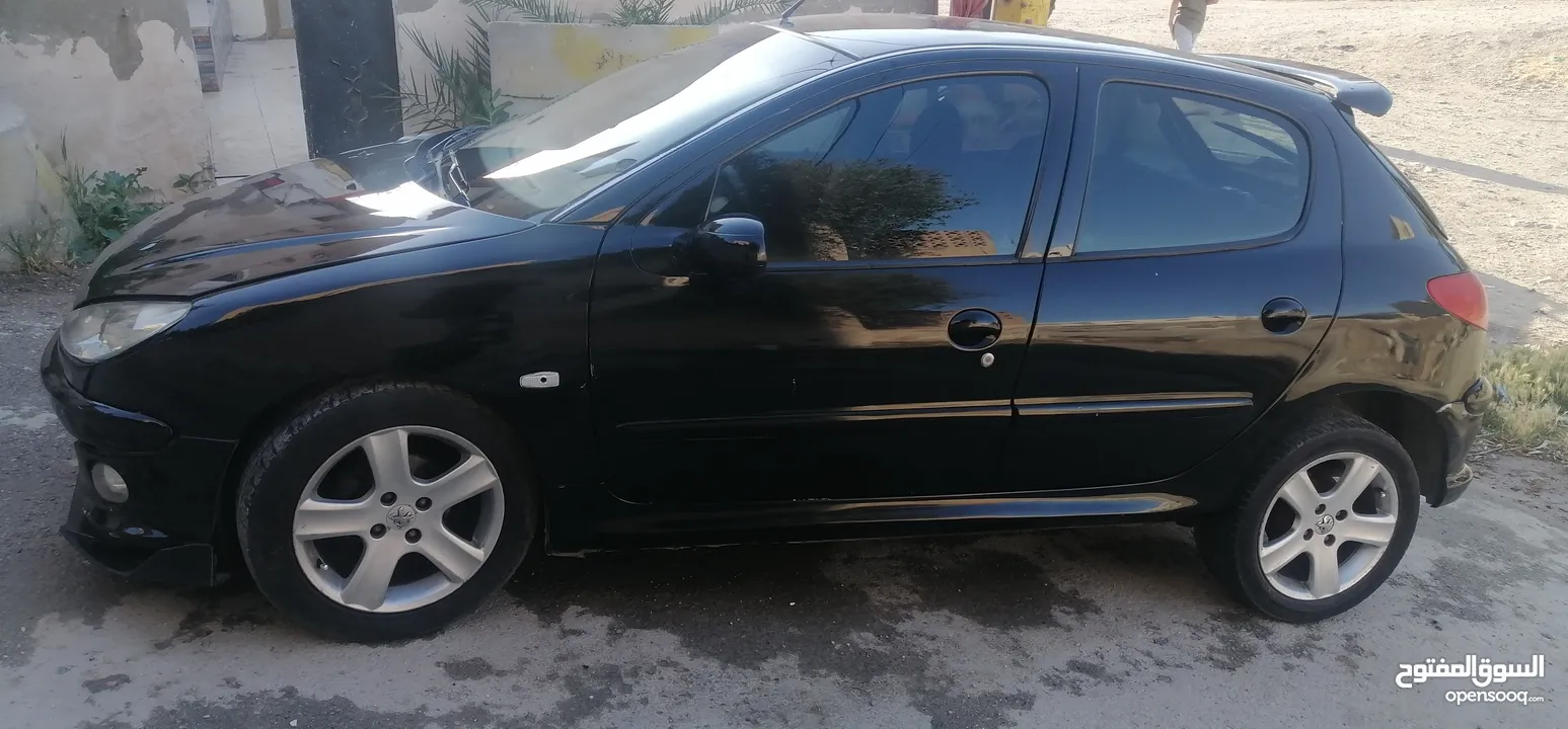 بيجو 206 موديل 2006 للبيع