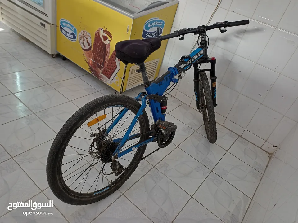 دراجه رياضيه مقاس 26 في جدة حي الصفا بسعر 450 ريال