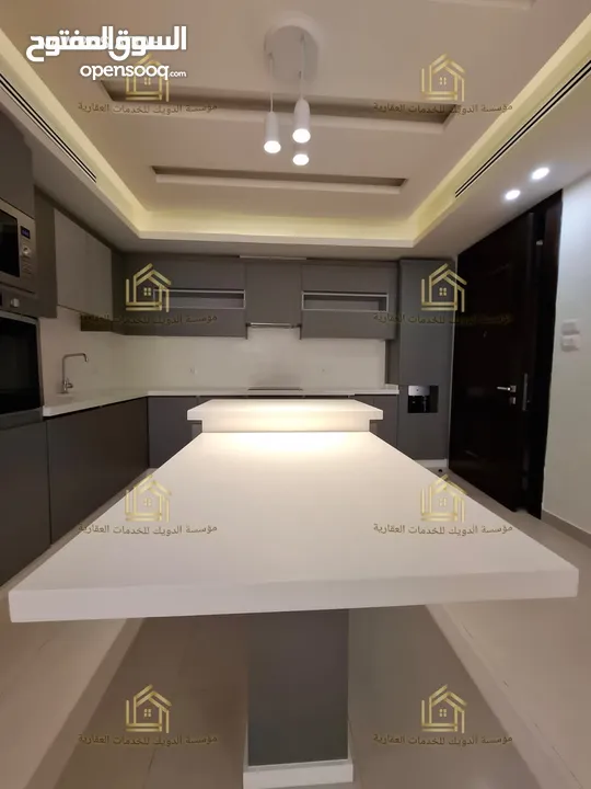 شقة فاخرة لم تسكن أرقى واجمل مناطق عبدون