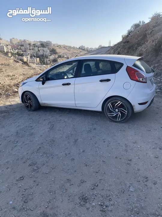 فورد فيستا 2013