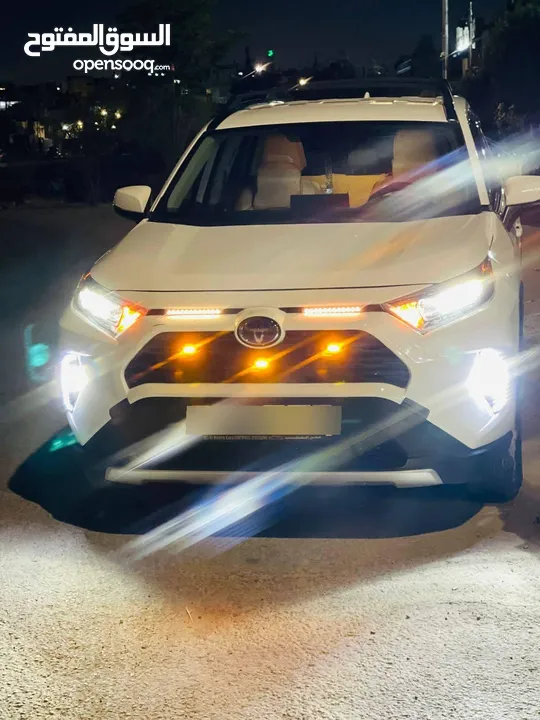 Toyota RAV4_LE/AWD 2022