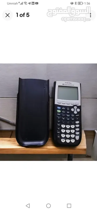 آلة حاسبة علمية TI-84 Plus من تكساس إنسترومنتس مع غطاء – للرياضيات والهندسة والرسم البياني