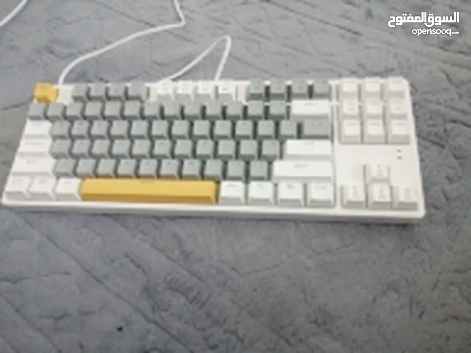 KEYBOARD GAMING MECHANICAL 75%