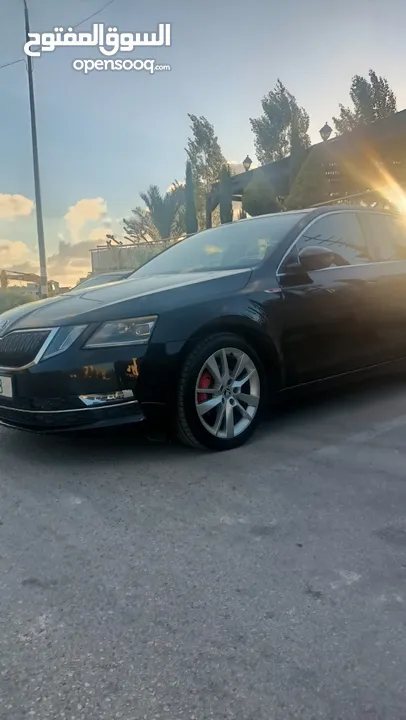 سكودا اوكتافيا 2018