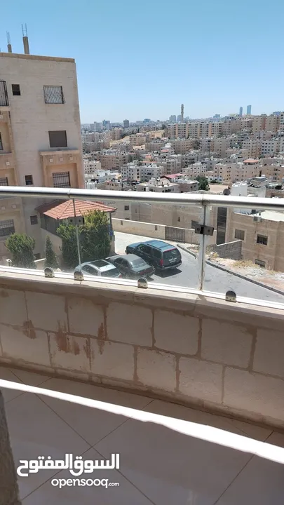 شقه مميزه للإيجار السنوي باحسن المواقع في عمان بسعر مميز
