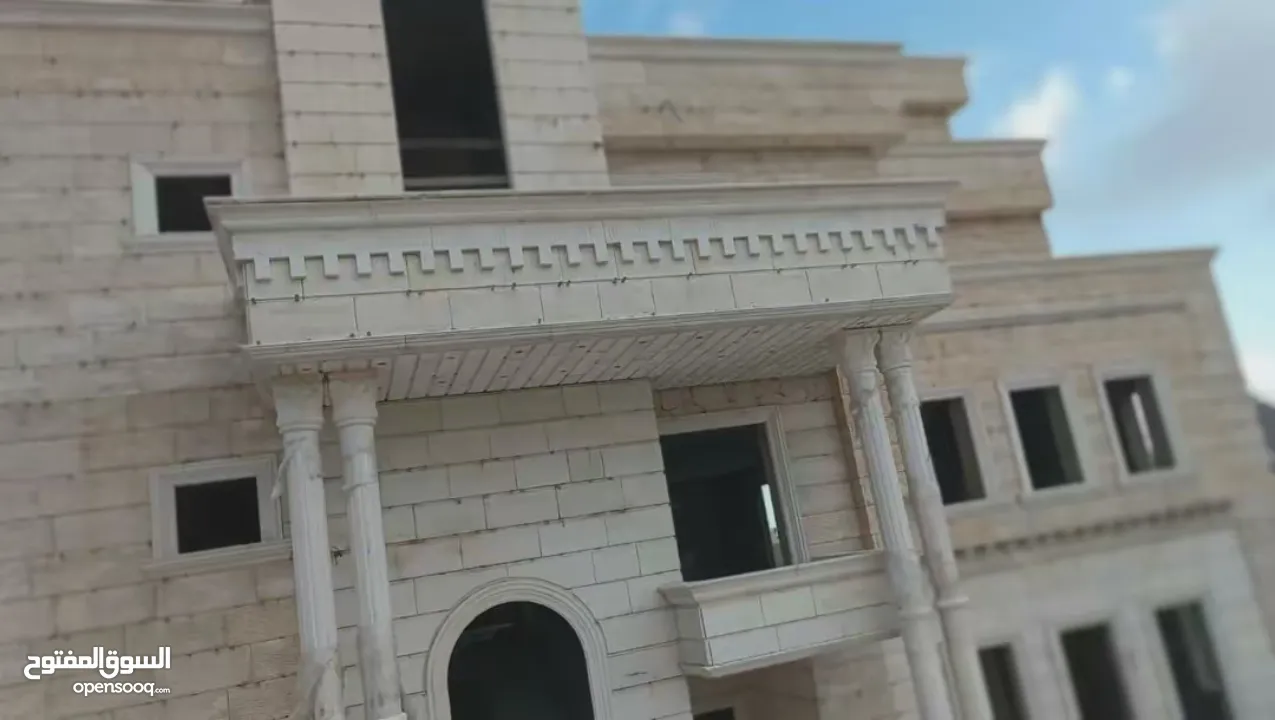 دفعتك وشكاتك والباقي علينا ادلل بس أسعار منافسة وعروض مميزة والتوصيل متاح لجميع أنحاء الضفة