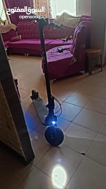 اسكوتر كهربائي
