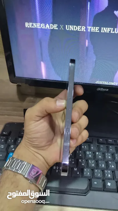Ip: 14 pro max للبيع بحاله الوكاله و افضل سعر على الحبه النضيفه