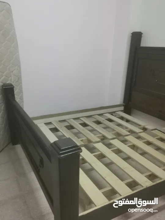 سرير مجوز بحاله جده جدا