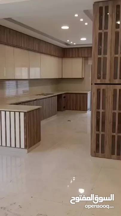 تفصيل وتركيب جميع انواع المطابخ وخزائن الحائط