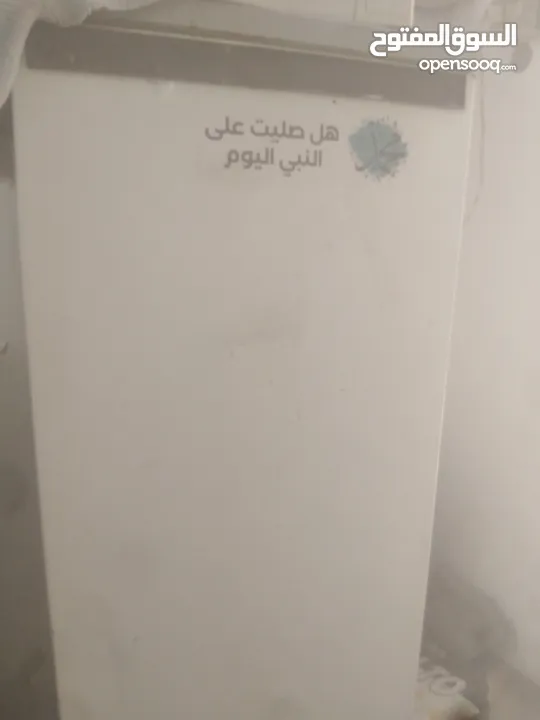 ثلاجه دي فرست بحالة جيدة على الفحص
