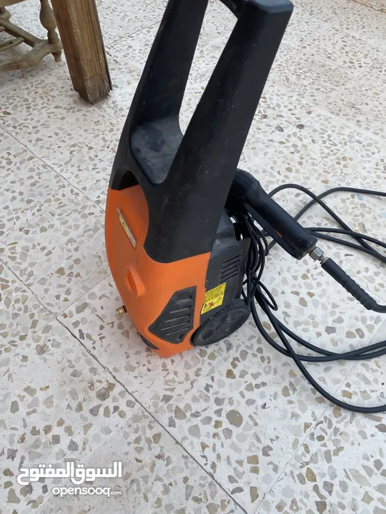 مضخة استعمال بسيط بحال الوكاله ب 75