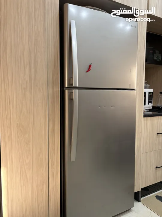 ثلاجة دايو ستانلس ستيل سلفر Daewoo Refrigerator FGT-36ENG (A+)