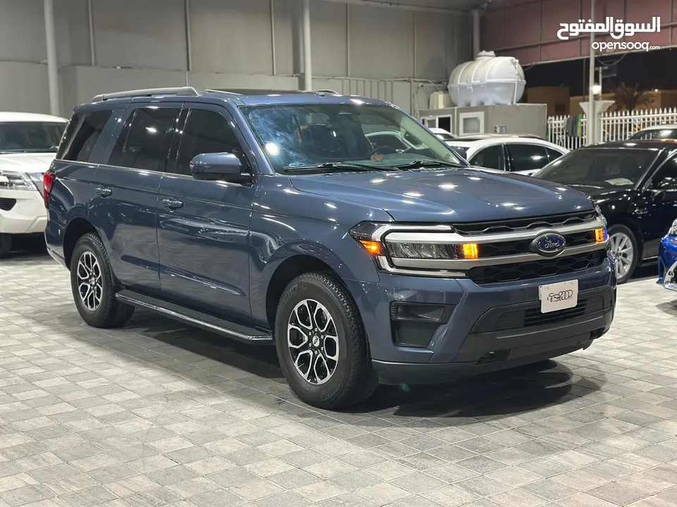 Ford Expedition XLT V6