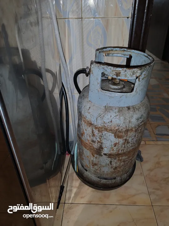 جرار غاز للبيع