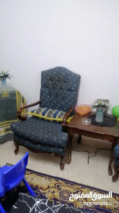 كنب سبعة مقاعد للبيع