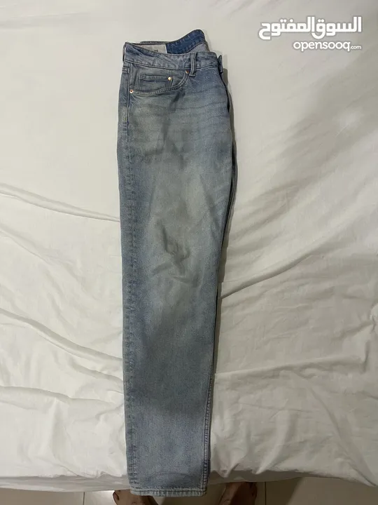 H&M Classic Jeans Tapered Regular Fit (33W)