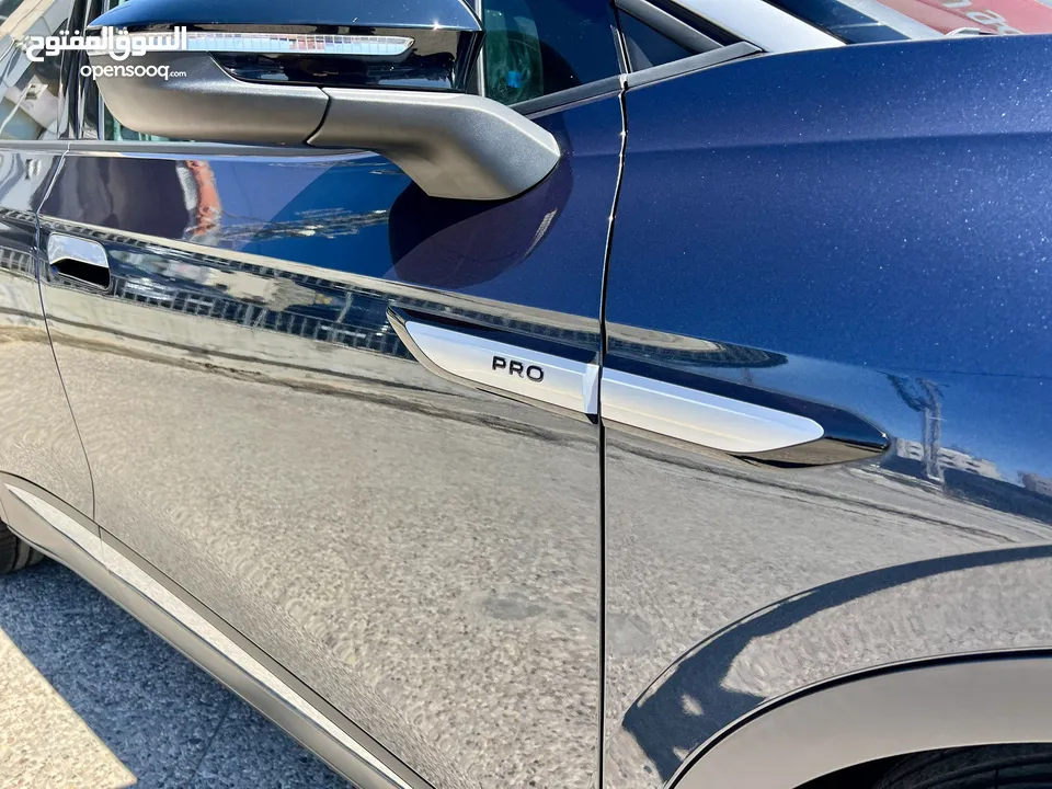 2023 VOLKSWAGEN ID4 CROZZ PRO zero
