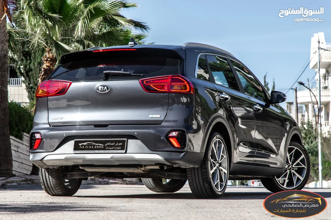 Kia Niro 2020   السيارة مميزة جدا بمواصفاتها