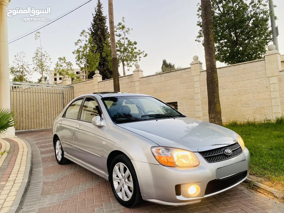 كيا سيراتو 2008 فل اضافات فل اوتماتك  ترخيص وتأمين جديد  السيارة بحالة ممتازة الله يبارك لصاحب ..
