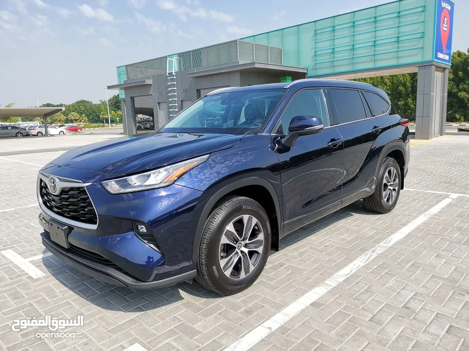 Toyota Highlander XLE - 2021- Blue