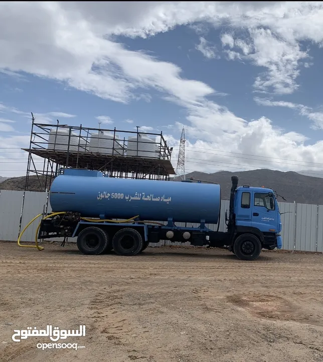 تنكر ماء توصيل الخوير الانصب بوشر القرم الغبرة المسفاه Drinking Water tanker