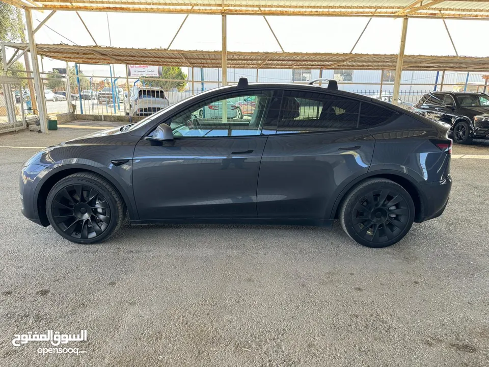 Tesla Model Y 2021 Long Range Dual Motor   B+جمرك جديد ، فحص كامل اوتوسكور