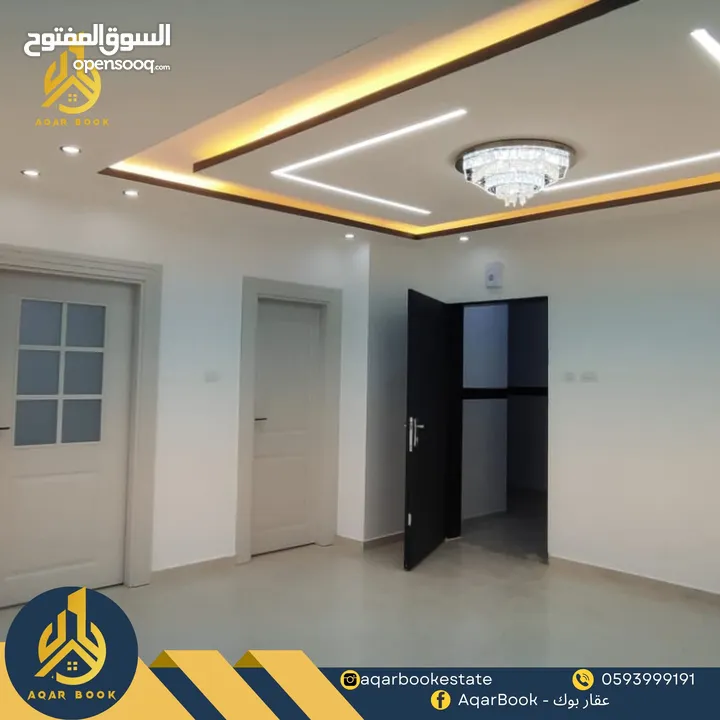 شقة مميزة غير مفروشة للايجار ذات اطلالة خرافية