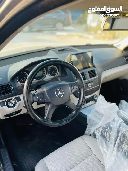 1.8 تيربو موفره ولعبه السياره فحصها نخب النخب انظف حبه لحد الان بضفه ترخيص وتامين شامل لسنه الجاي