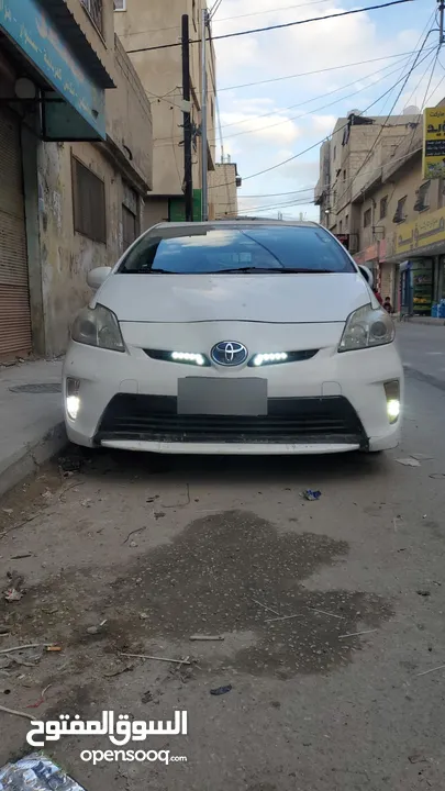 تويوتا بريوس 2014