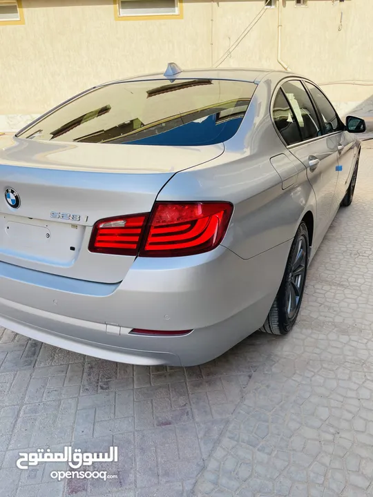 موديل  2012 BMW 528i