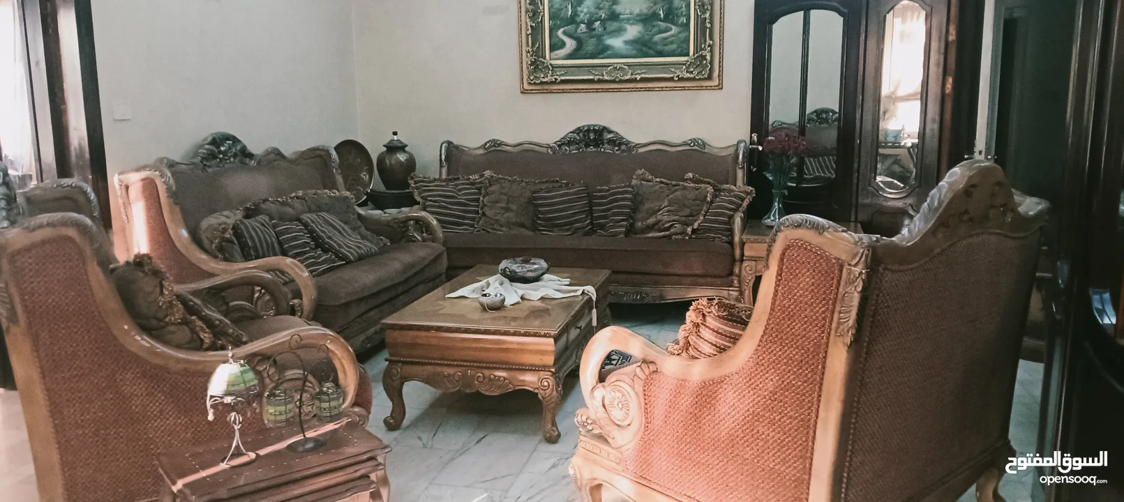 فيلا للبيع في منطقه راقيه وهادئه السعر غير نهائي قابل للتفوض