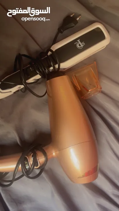 عرض الصيف للبنات! سشوار Babyliss أصلي + هدية من اختيارك بس بـ 20 دينار