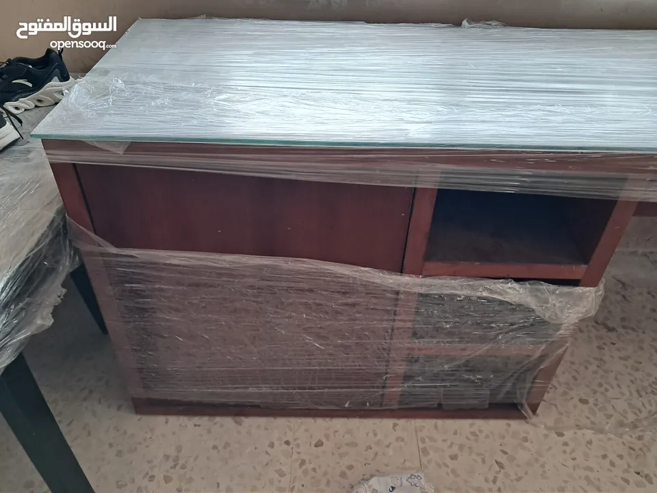 مكتب فخم وخشب زان وجوز