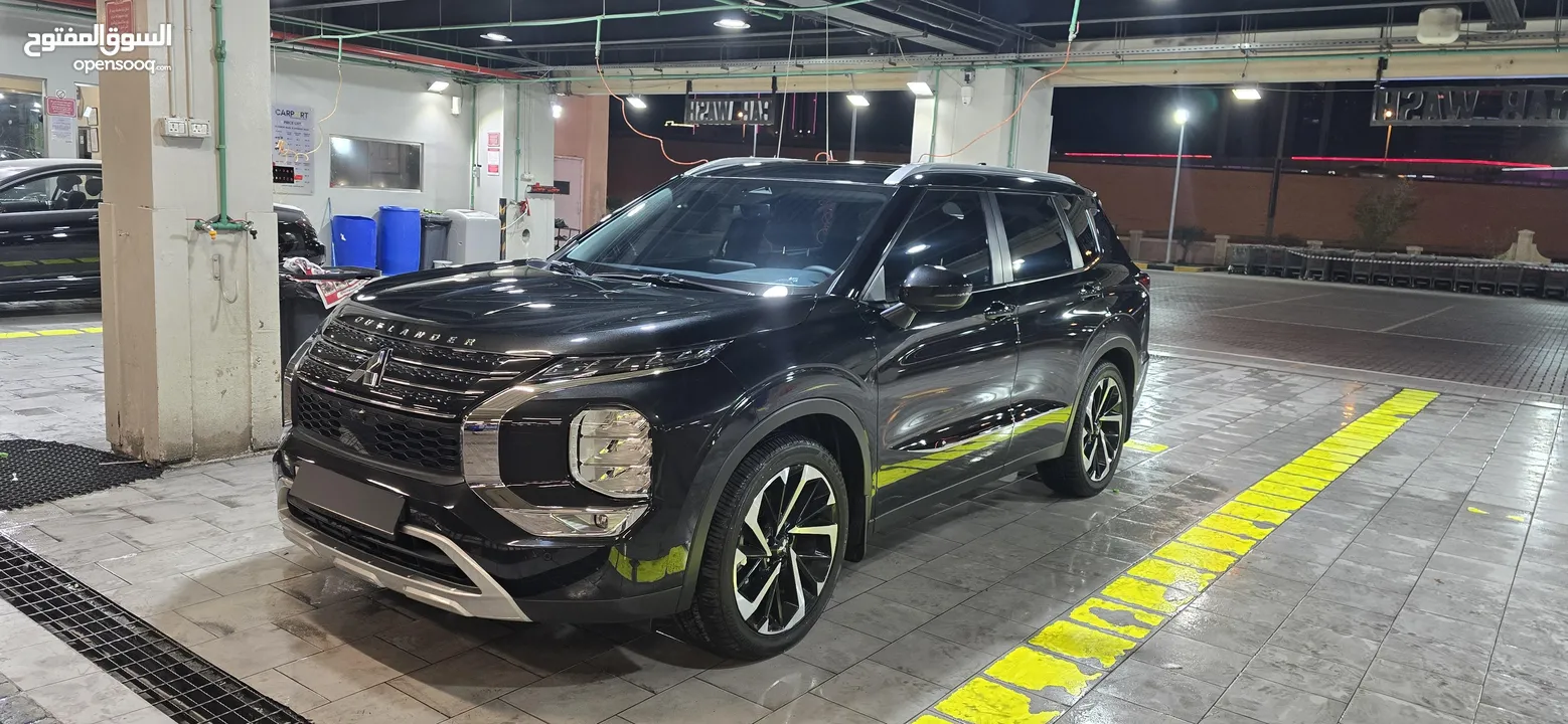 MITSUBISHI OUTLANDER 2024 BRAND NEW warranty with full coverage insurance