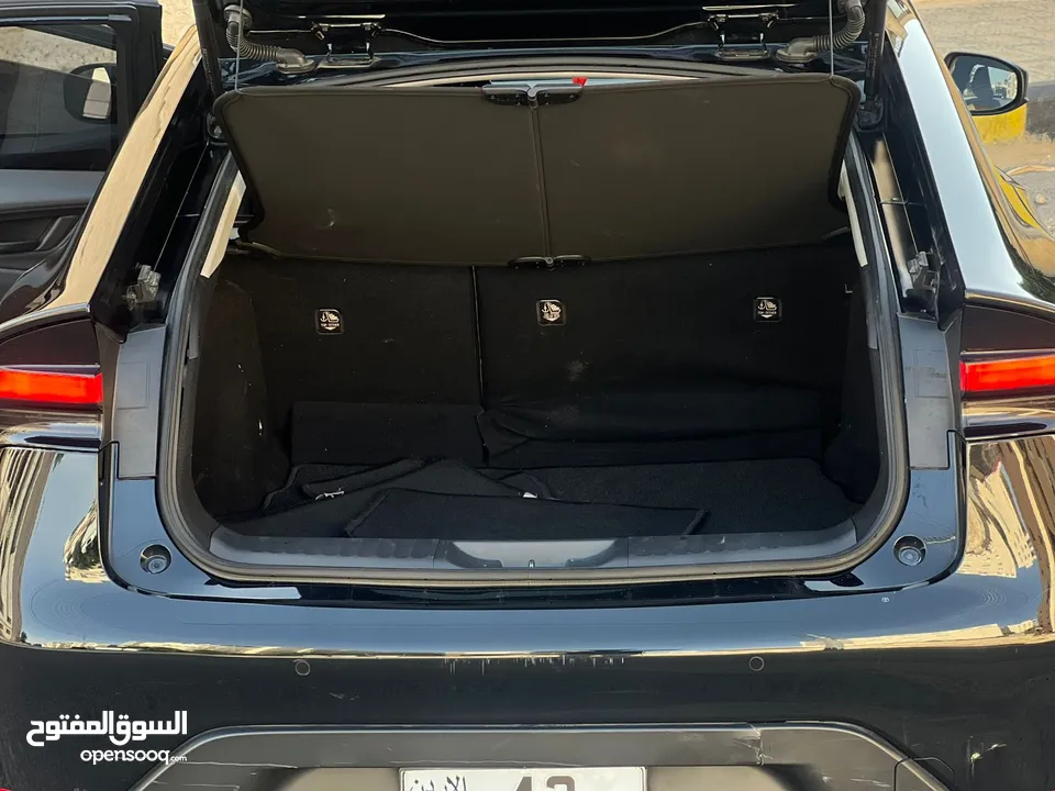 تويوتا يريوس هايبرد موديل 2023 الشكل الجديد كليا ومميزه