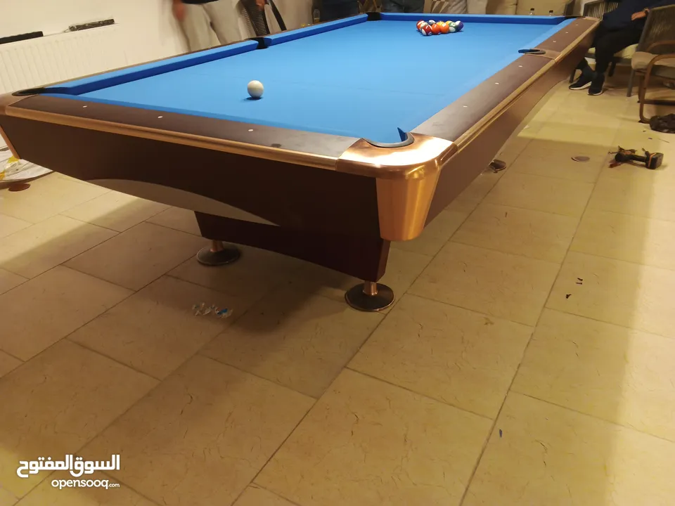 صيانه طاولات بلياردو تغيير قماش فك نقل تركيب