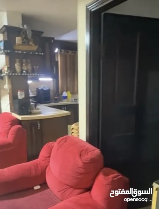 دلال عطوان خليل زين