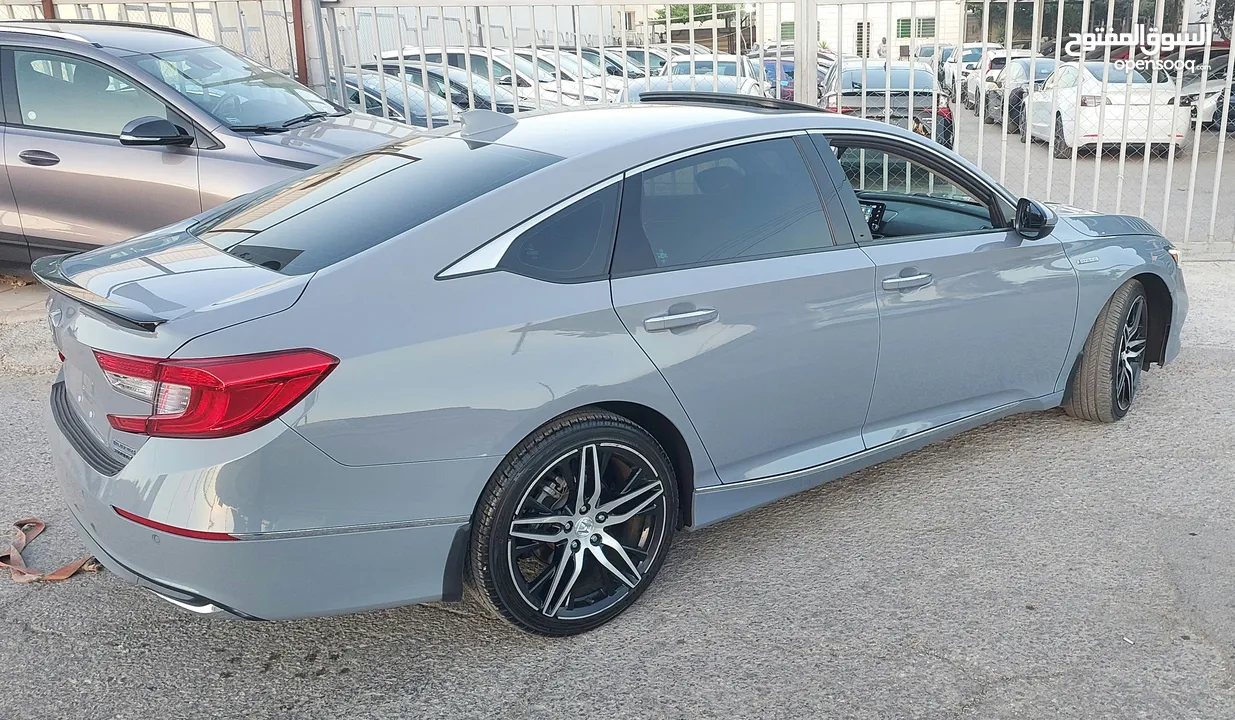 هوندا أكورد هايبرد 2022 تورينج أعلى صنف فحص كامل  HONDA ACCORD HYBRID 2022 TOURING FULLY LOADED